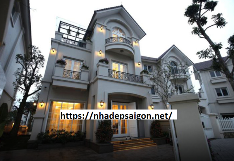 Mẫu nhà kiểu Anh phong cách cổ điển quý tộc