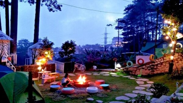 Mẫu nhà homestay sân vườn