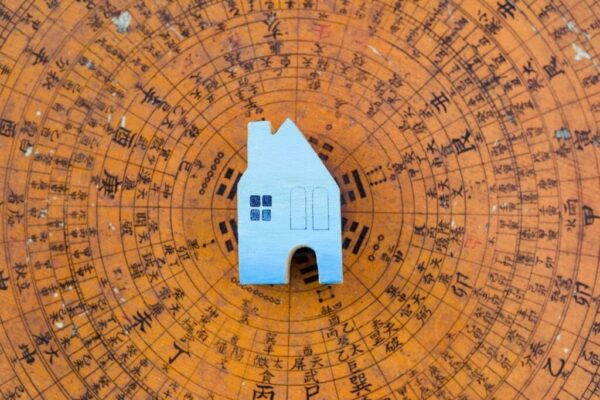 Xem tuổi phong thuỷ mua nhà